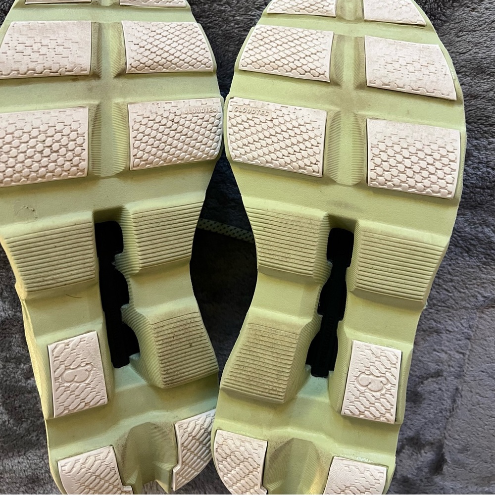 On Cloud Monster Running shoes Sneakers size 11 glacier/ meadow Green - Picture 7 of 7